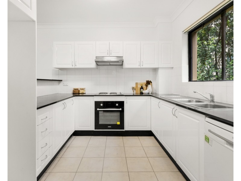 4/13-17 Cook Street, Sutherland NSW 2232