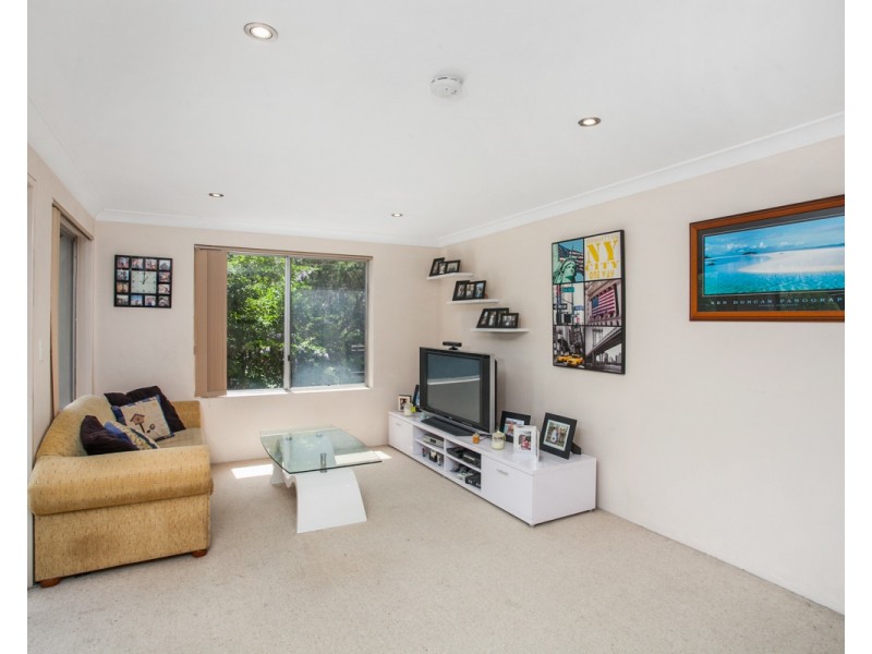 2/102 Linden Street, Sutherland NSW 2232