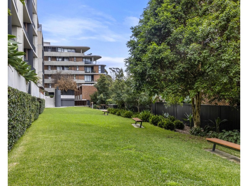203/35 The Grand Parade, Sutherland NSW 2232