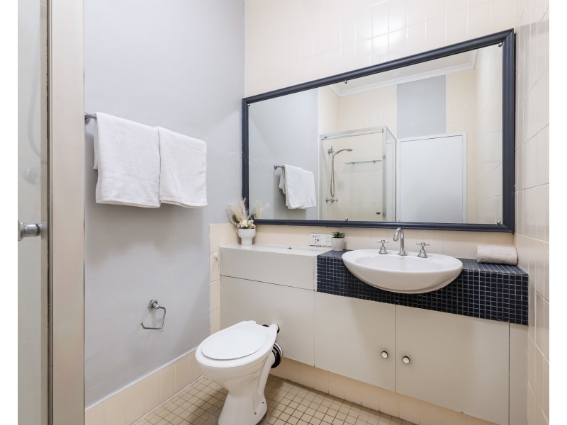 215/88 King Street, Newtown NSW 2042