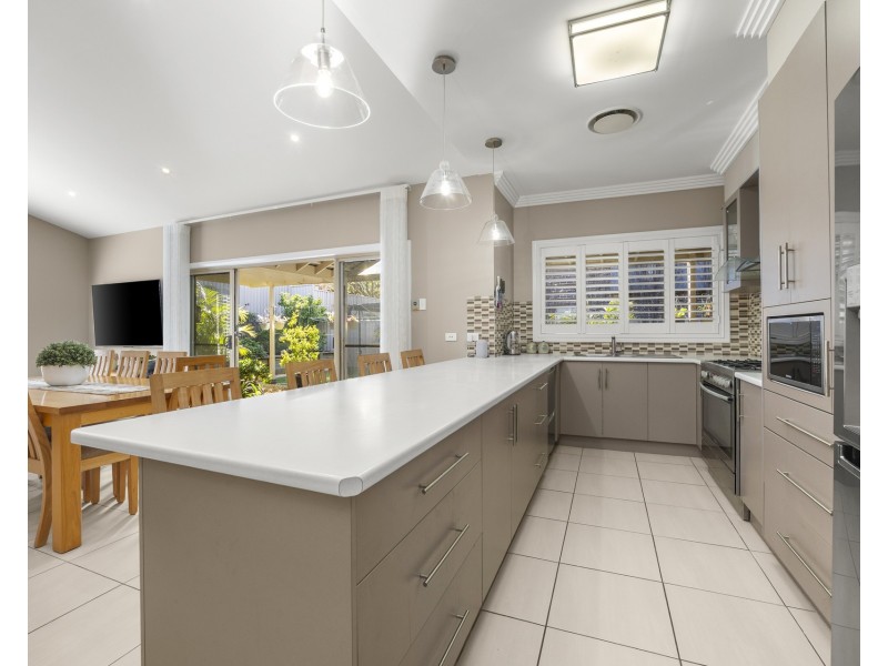 246 South Circuit, Oran Park NSW 2570