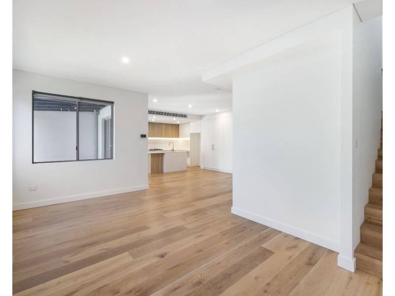 2/53 Telopea Avenue, Caringbah South NSW 2229