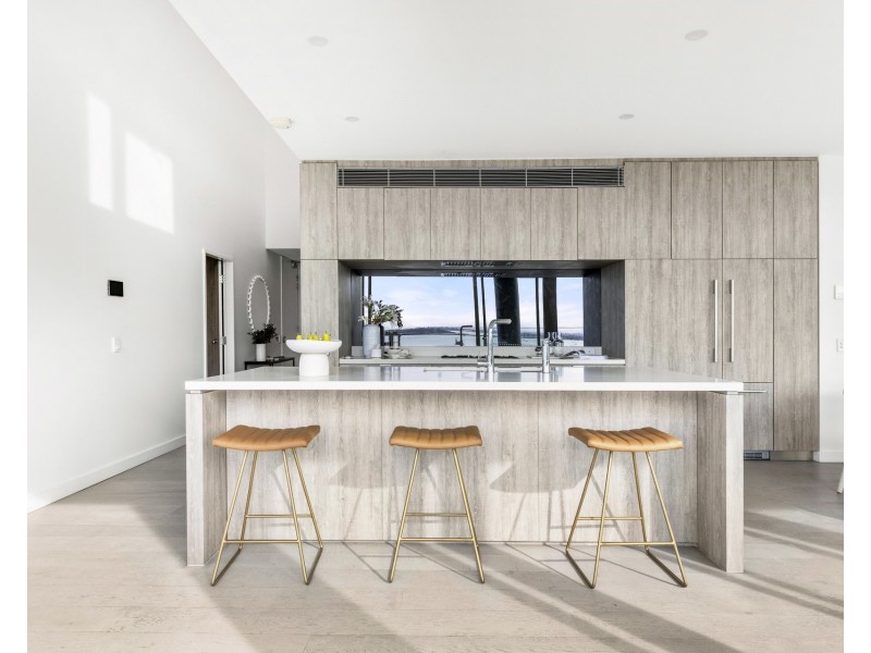 702/3 Dune Walk, Woolooware NSW 2230