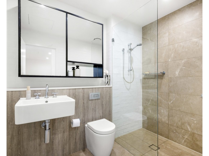 702/3 Dune Walk, Woolooware NSW 2230