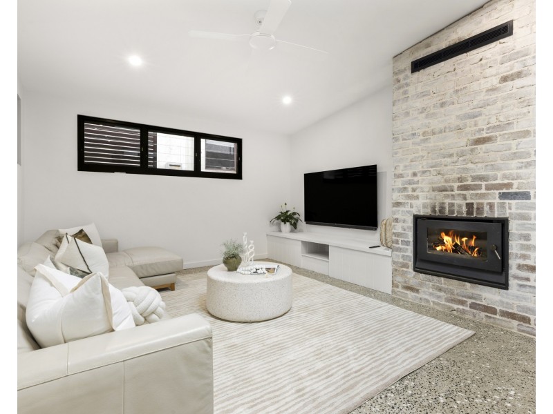 14 Pines Parade, Gymea NSW 2227