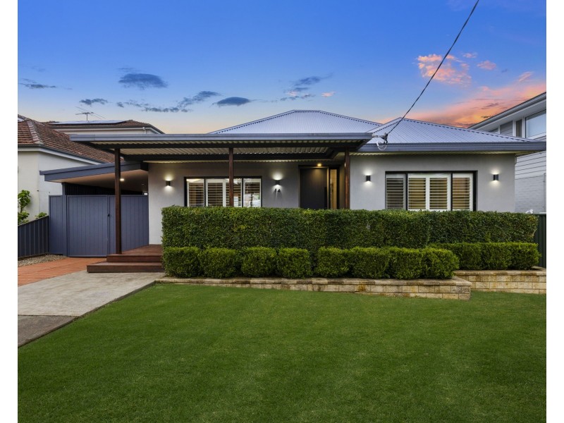 14 Pines Parade, Gymea NSW 2227