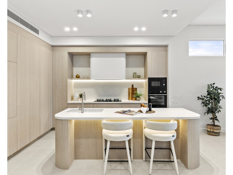 17b Kirrawee Avenue, Kirrawee NSW 2232