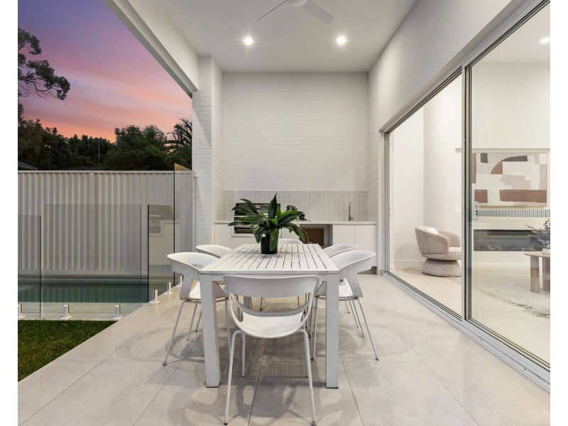 17b Kirrawee Avenue, Kirrawee NSW 2232