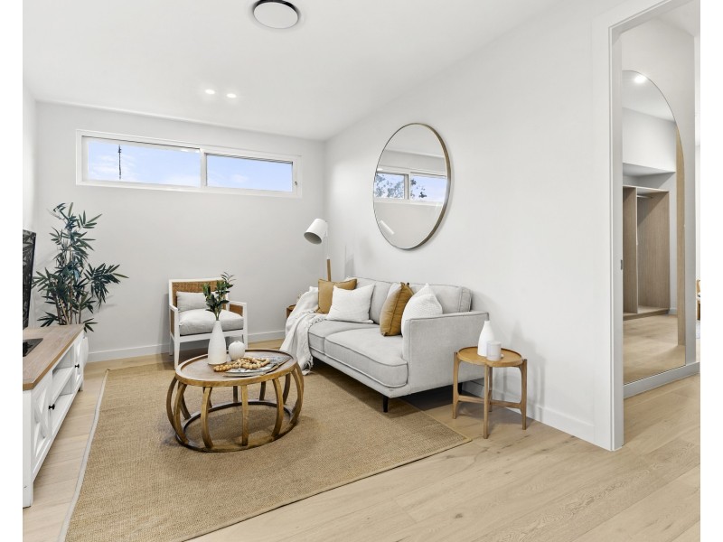 17b Kirrawee Avenue, Kirrawee NSW 2232