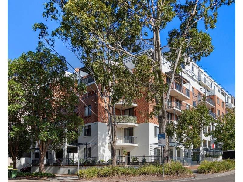 4/2-4 Central Road, Miranda NSW 2228