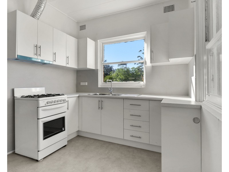 1/28 Wilson Parade, Heathcote NSW 2233