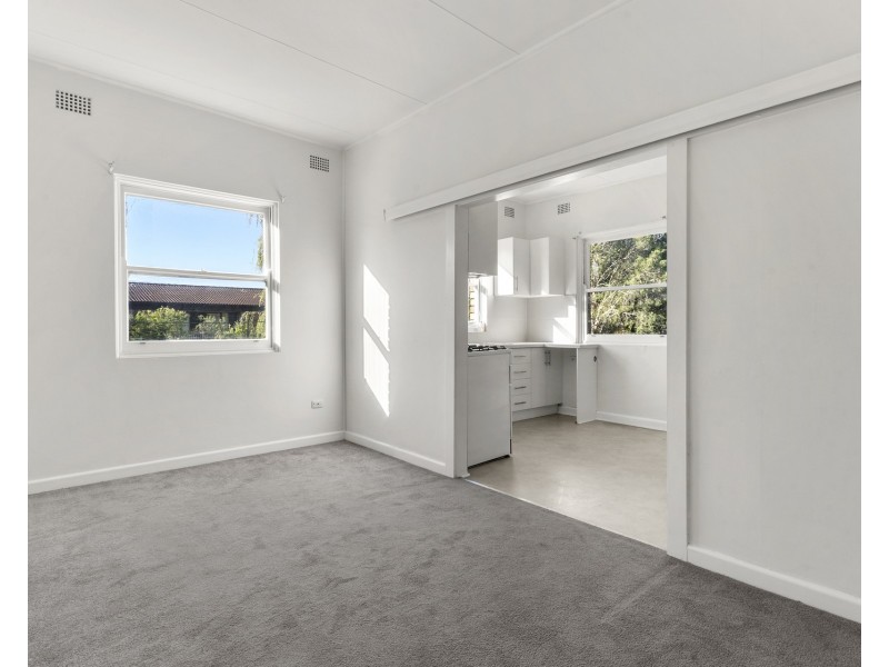 1/28 Wilson Parade, Heathcote NSW 2233