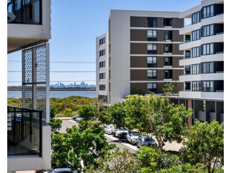 205/475 Captain Cook Drive, Woolooware NSW 2230