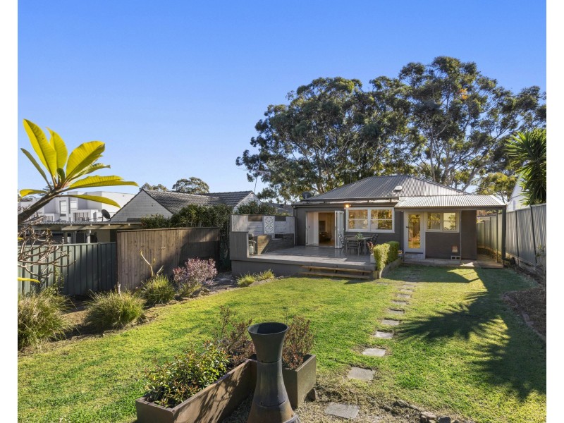 126 Waratah Street, Sutherland NSW 2232