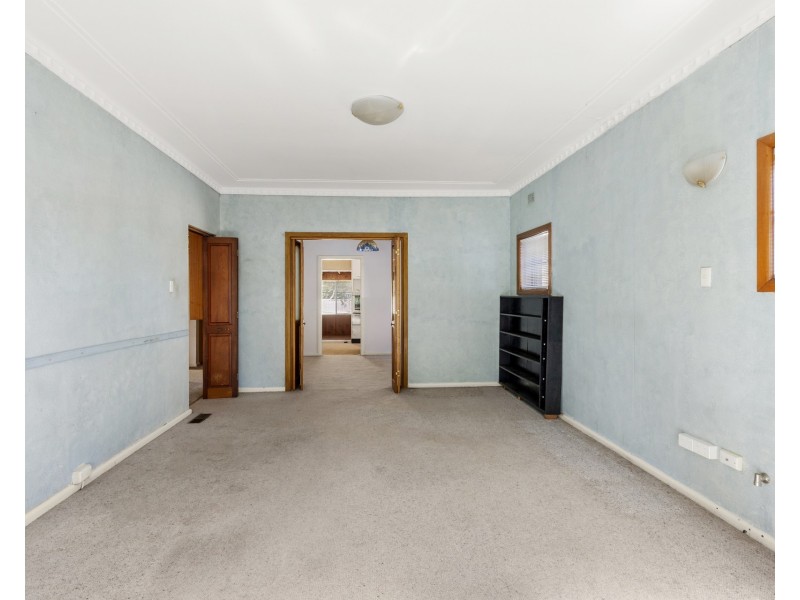 2A Gallipoli Street, Hurstville NSW 2220