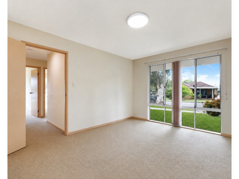 1/35 Girraween Avenue, Como NSW 2226