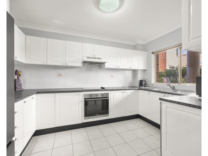 6/91-93 Acacia Road, Kirrawee NSW 2232
