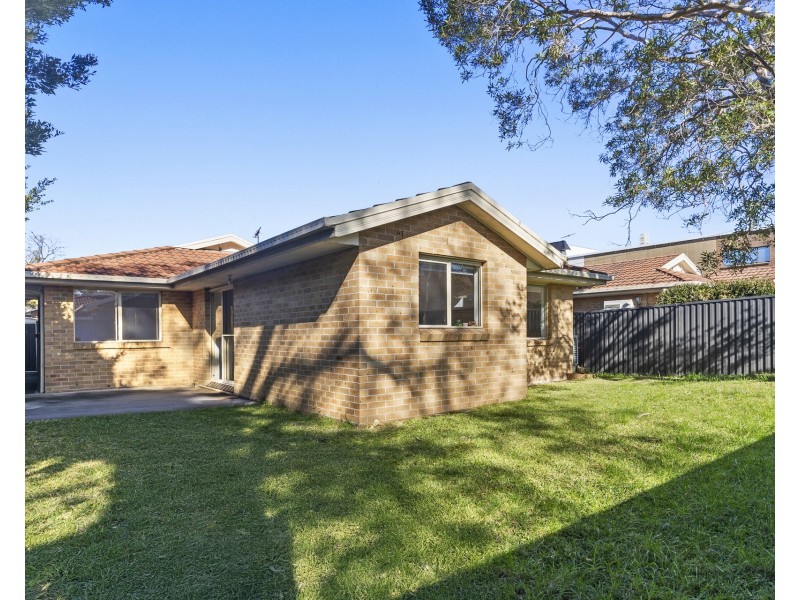 19b Waratah Street, Kirrawee NSW 2232