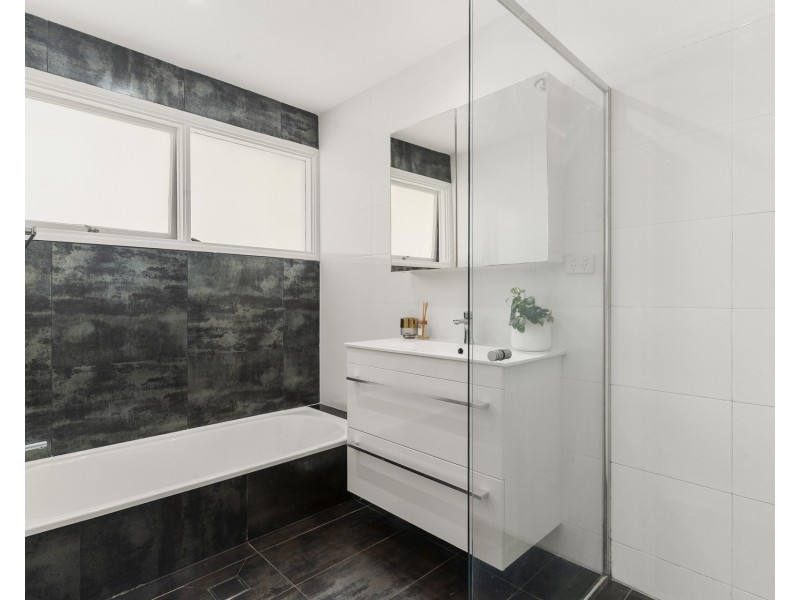 18 Avenel Road, Gymea Bay NSW 2227