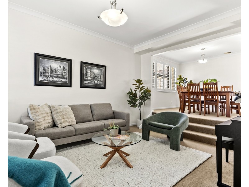 6 Yeo Place, Menai NSW 2234