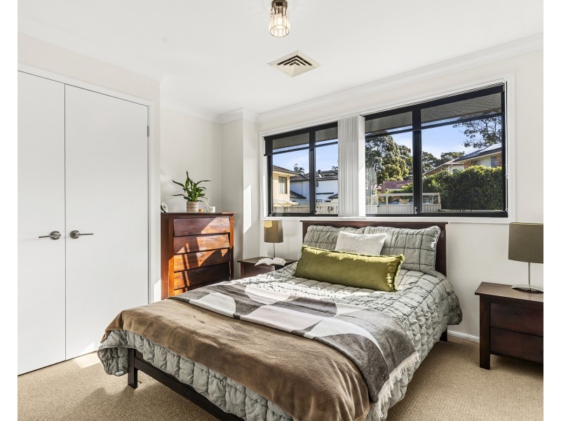 6 Yeo Place, Menai NSW 2234