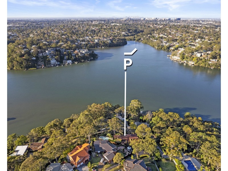 12 Stuart Close, Illawong NSW 2234