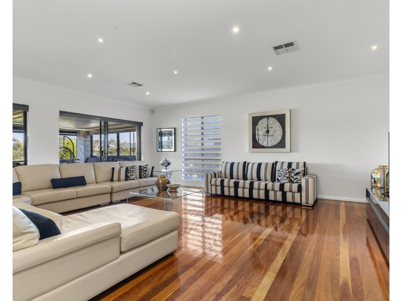 88 Brushwood Drive, Alfords Point NSW 2234