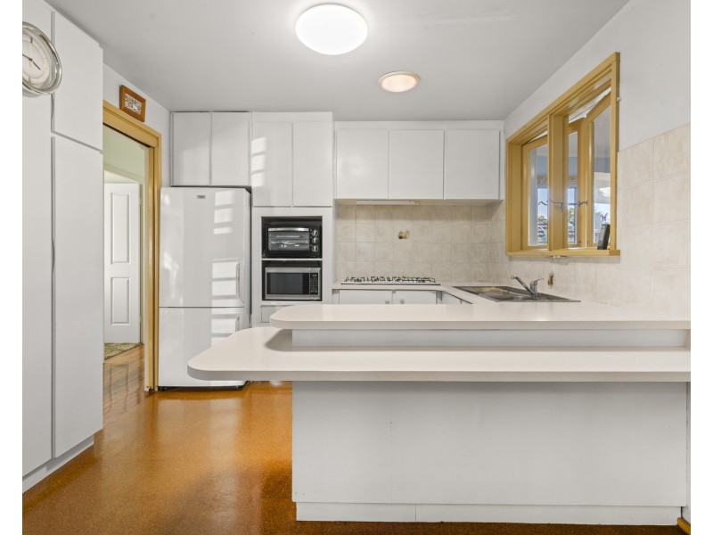 16 Jean Avenue, Miranda NSW 2228