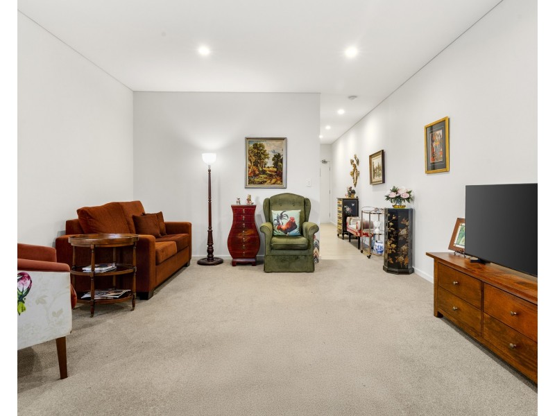 9/64 Flora Street, Kirrawee NSW 2232