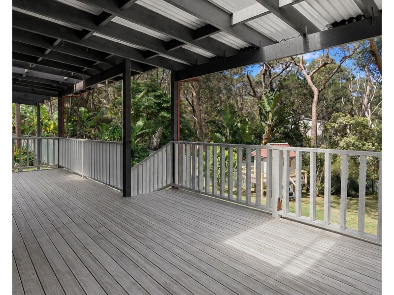 5 Warrangarree Drive, Woronora Heights NSW 2233