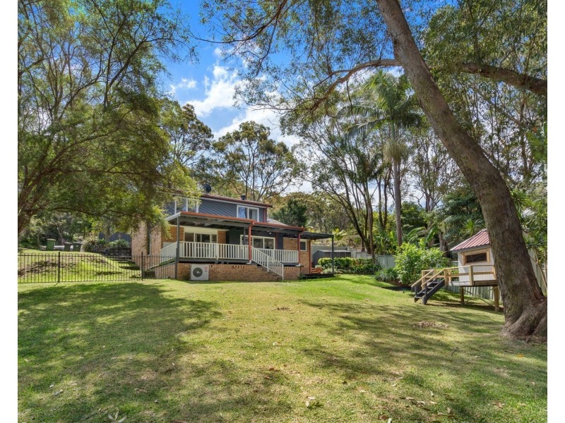 5 Warrangarree Drive, Woronora Heights NSW 2233