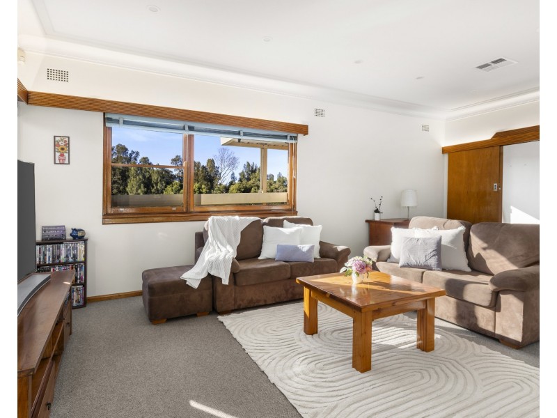 60 Rickard Road, Chipping Norton NSW 2170