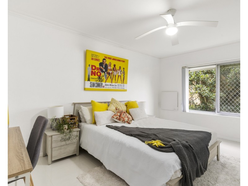 12 Bunbury Avenue, Sutherland NSW 2232