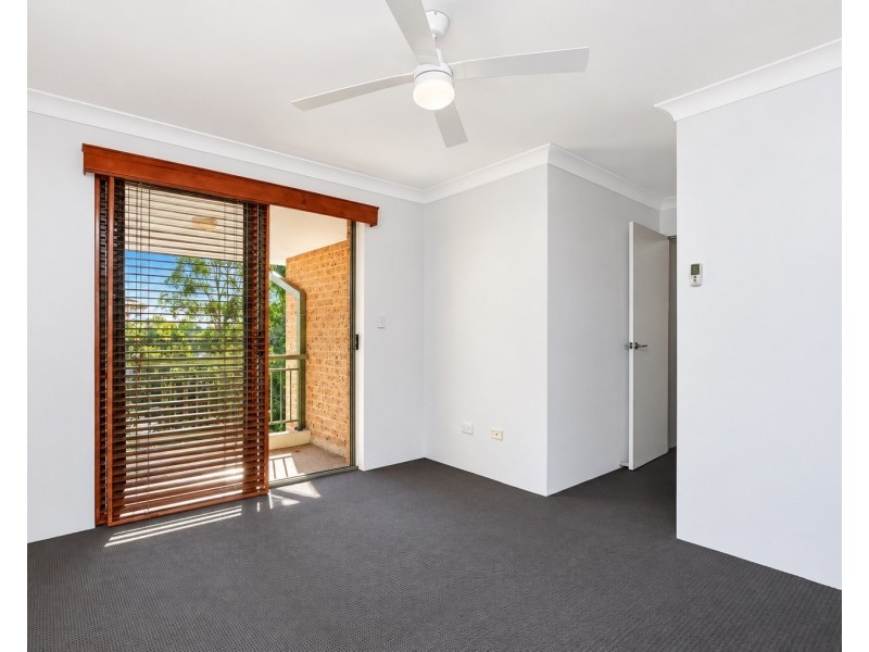 15/20 Leonay Street, Sutherland NSW 2232
