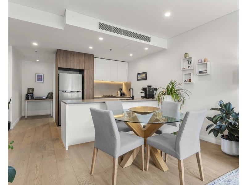 204/2 Higherdale Avenue, Miranda NSW 2228