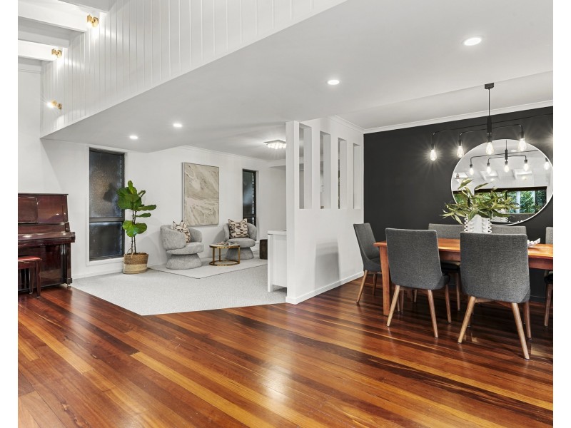 1 Tea Tree Place, Kirrawee NSW 2232