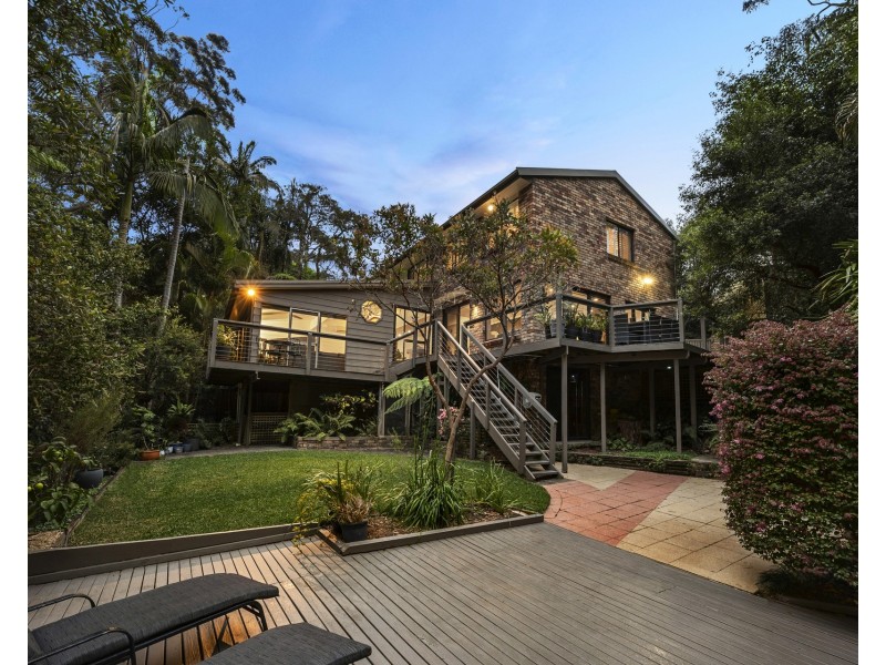 1 Tea Tree Place, Kirrawee NSW 2232