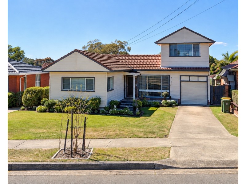 73 Anzac Avenue, Engadine NSW 2233
