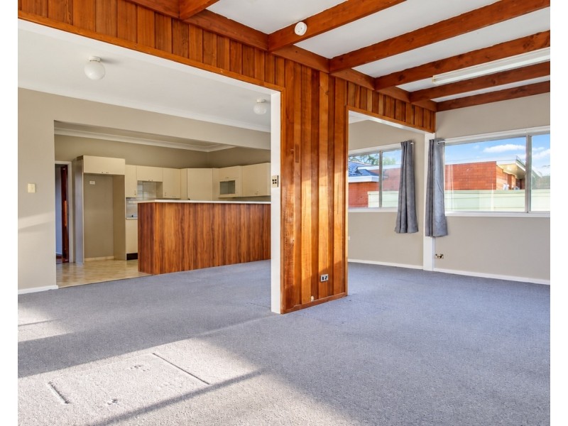 73 Anzac Avenue, Engadine NSW 2233