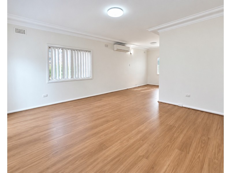 210 Gymea Bay Road, Gymea Bay NSW 2227