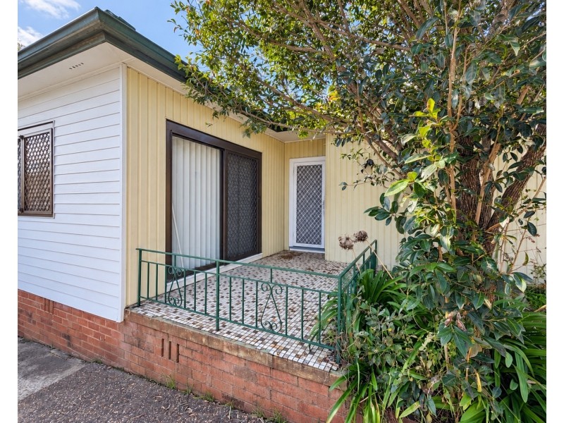 210 Gymea Bay Road, Gymea Bay NSW 2227