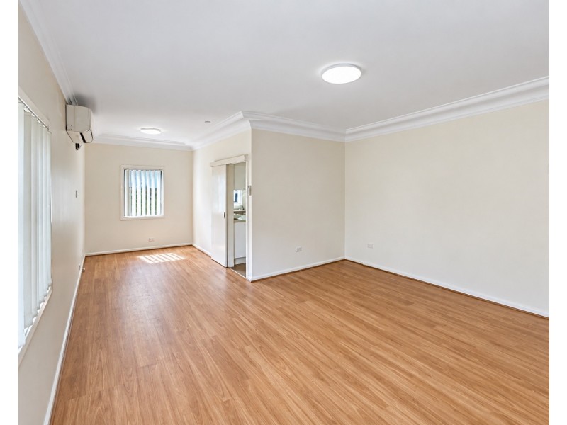 210 Gymea Bay Road, Gymea Bay NSW 2227