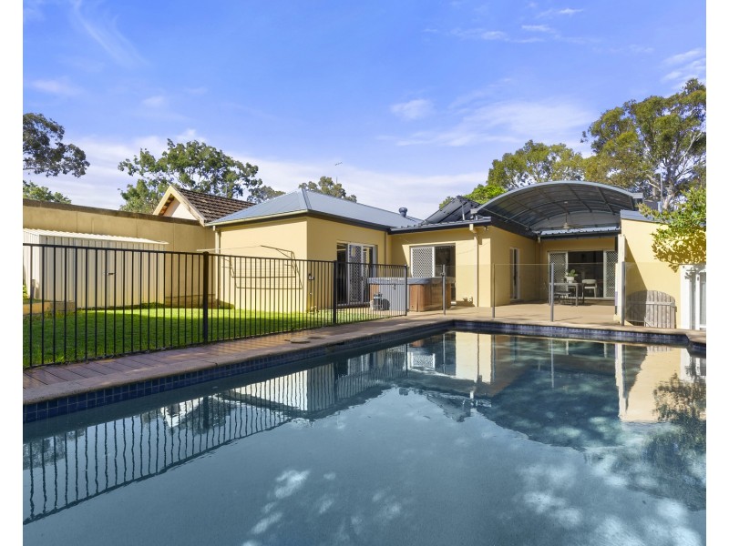 29 Kirrawee Avenue, Kirrawee NSW 2232