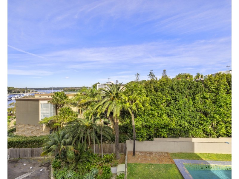26/8-10 Deeban Walk, Cronulla NSW 2230