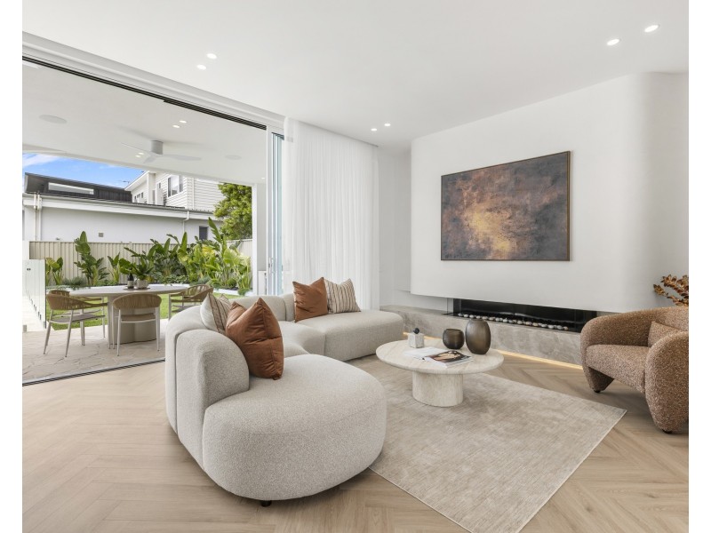 8b Glandore Street, Woolooware NSW 2230