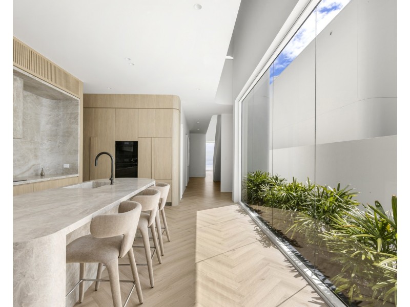 8b Glandore Street, Woolooware NSW 2230