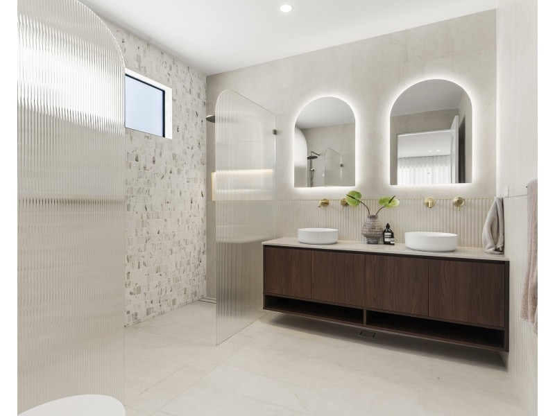 64a Raglan Road, Miranda NSW 2228