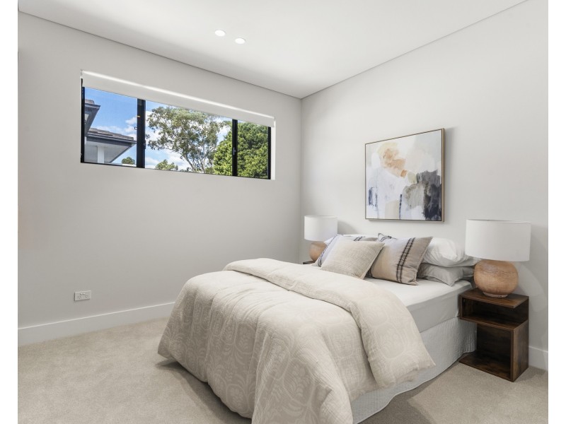 64a Raglan Road, Miranda NSW 2228