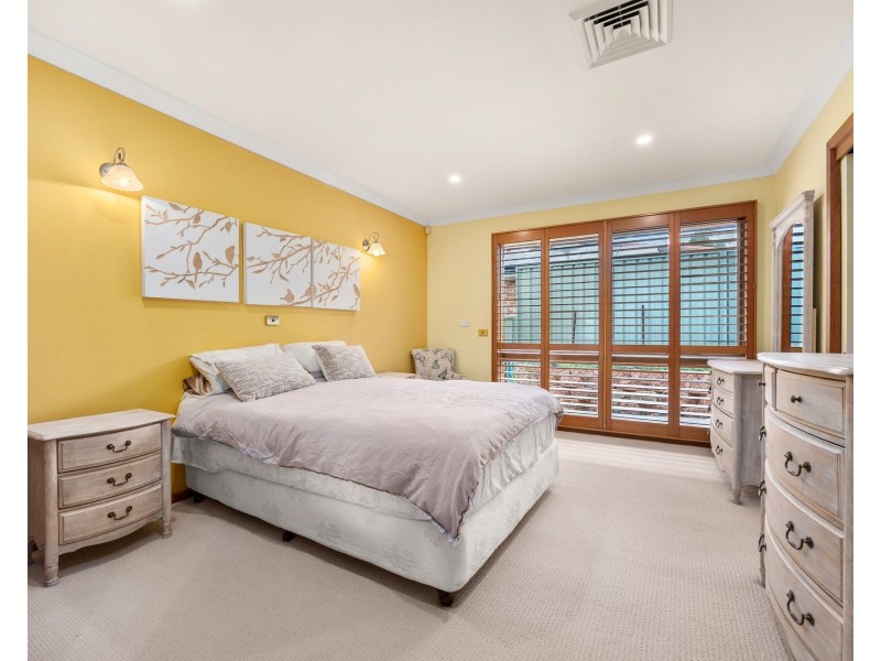 20 Parkwood Drive, Menai NSW 2234