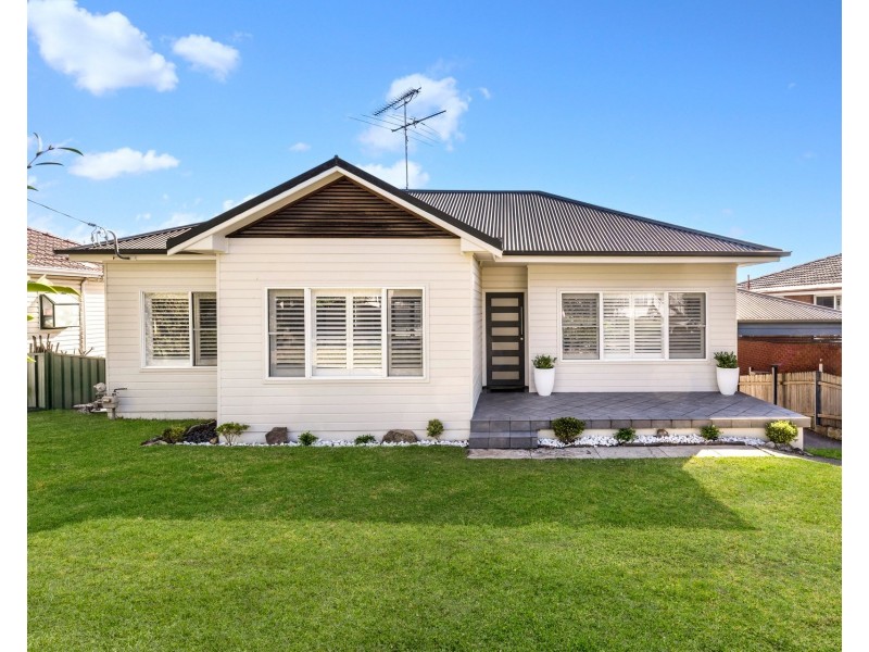 13 Bounty Avenue, Kirrawee NSW 2232